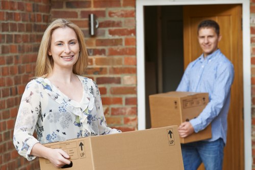 Removal truck hire for household and business transport in Enfield