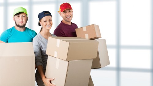 Local removals service for homes and businesses in Enfield